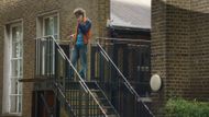 Frank Dillane plays Mike in the upcoming Harris Dickinson film, Urchin (Image via BFI)